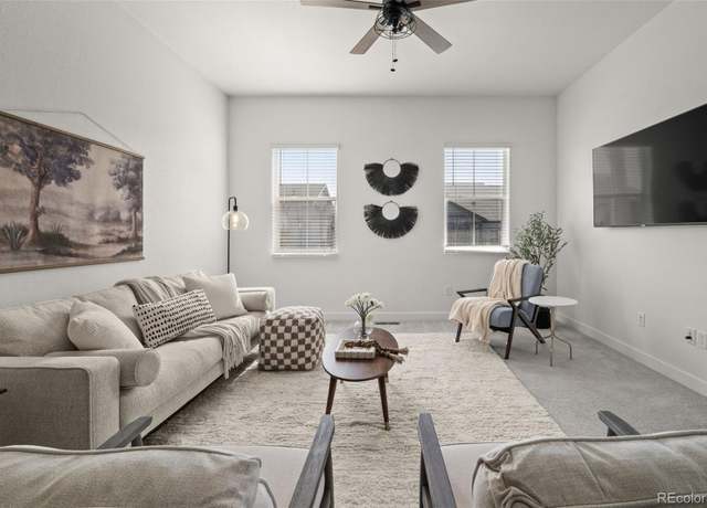 Property at 12547 Lake View St, Longmont, CO 80504, 3 beds, 3 baths