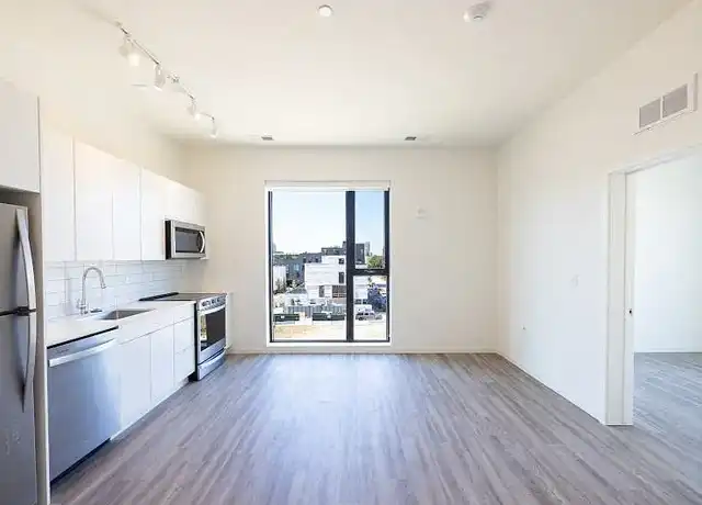 Property at 320 Edmund Pl, Detroit, MI, 48201, 0-2 beds, 1-2 bath, [object Object]