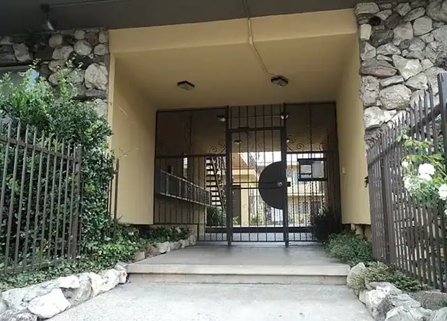 Property at 6701 Fountain Ave, Los Angeles, CA, 90028, 1 bed, 1 bath, [object Object]