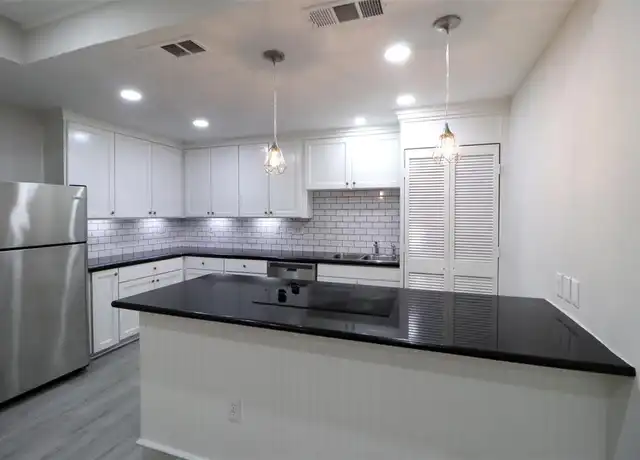 Property at 5929 Queensloch Dr #115, Houston, TX, 77096, 1 bed, 1 bath, [object Object]