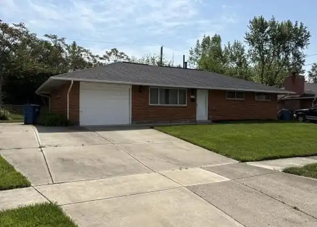 Property at 5700 Benedict Rd, Dayton, OH, 45424, 3 beds, 2 baths, [object Object]
