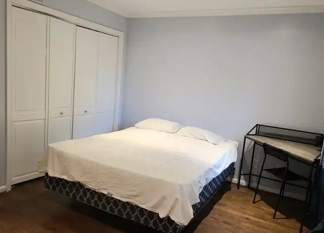 Property at 617 N Henry St Unit 1, Alexandria, VA, 22314, 1 bed, 1 bath, [object Object]
