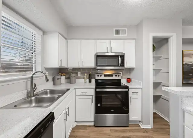 Property at 18Eleven Frankford - 1811 E Frankford Rd, Carrollton, TX, 75007, 1-2 bed, 1-2 bath, [object Object]