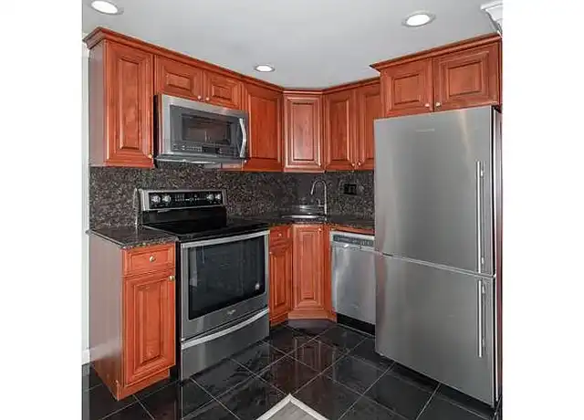 Property at Fairfield At The Village Of Brightwaters - 140 Orinoco Dr, Brightwaters, NY, 11718, 0 beds, 1 bath, [object Object]
