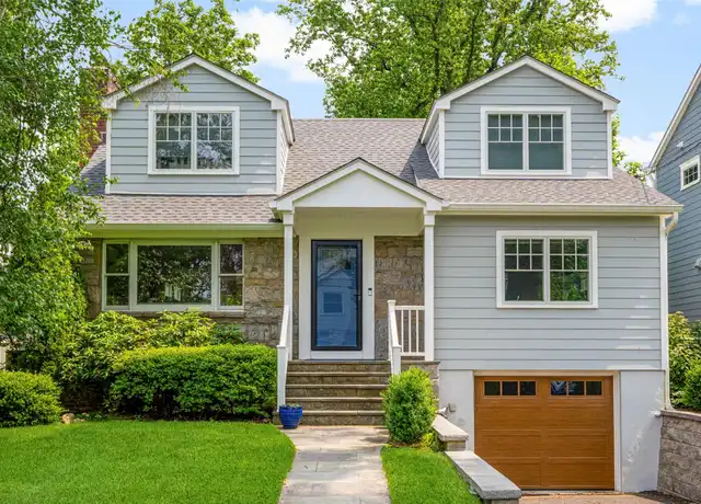 Property at 42 Iselin Ter, Larchmont, NY, 10538, 4 beds, 2.5 baths, [object Object]
