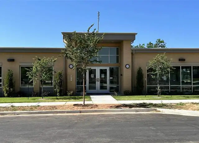 Property at 934 W 22nd St, Tulsa, OK, 74107, 2 beds, 1 bath, [object Object]