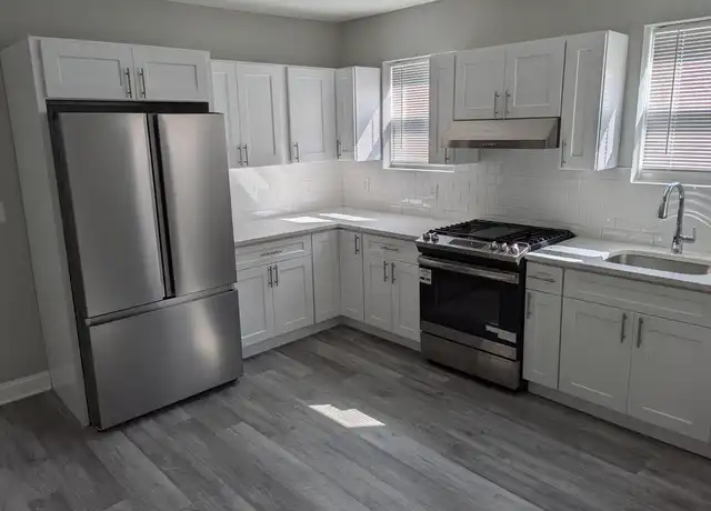 Property at 111 Hobart St Apt 2, New Haven, CT, 06511, 3 beds, 1 bath, [object Object]