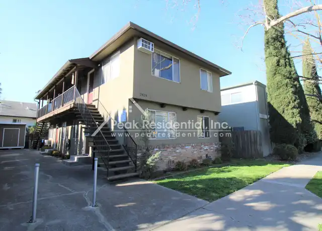 Property at 2424 S St Unit 1, Sacramento, CA, 95816, 1 bed, 1 bath, [object Object]