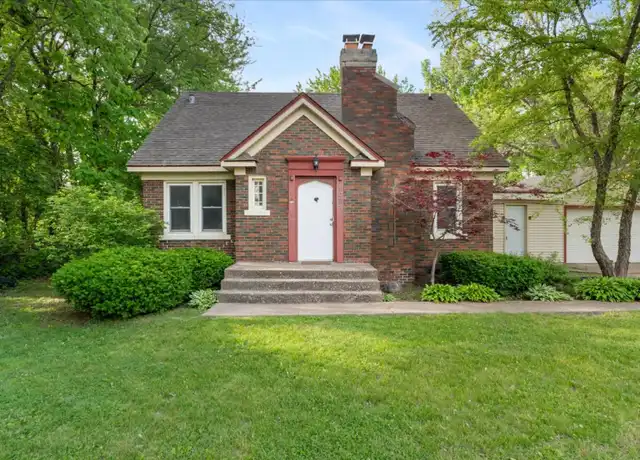 Property at 1021 N Shore Dr, Moline, IL, 61265, 3 beds, 1 bath, [object Object]