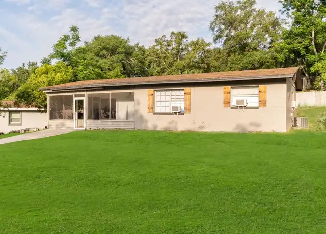 Property at 111 Isabel St, Minneola, FL, 34715, 2 beds, 1 bath, [object Object]