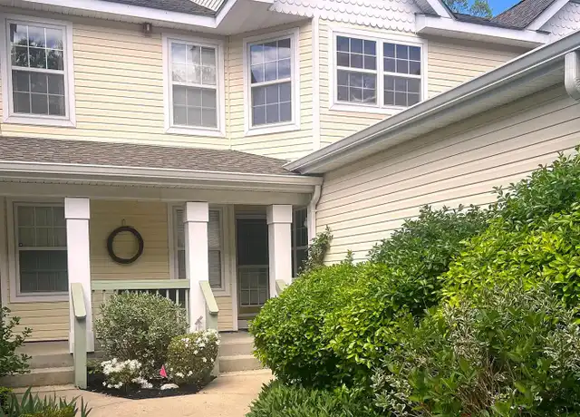 Property at 40 Commodore Cir, Port Jefferson Station, NY, 11776, 2 beds, 2.5 baths, [object Object]
