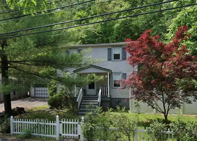 Property at 406 Christian Herald Rd, Valley Cottage, NY, 10989, 3 beds, 1 bath, [object Object]