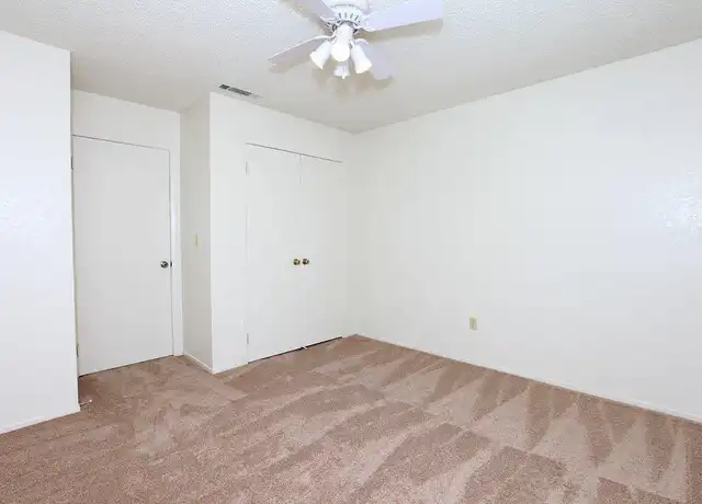Property at Villa 505 - 505 Villa Ave, Clovis, CA, 93612, 2 beds, 1 bath, [object Object]