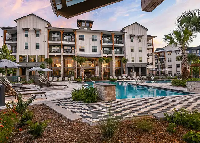 Property at The Lodge at Hamlin - 6151 Lake Lodge Dr, Winter Garden, FL, 34787, 1-3 bed, 1-2 bath, [object Object]