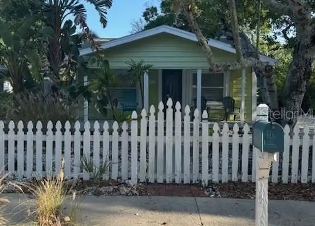 Property at 119 E Cedar St, Tarpon Springs, FL, 34689, 2 beds, 1 bath, [object Object]