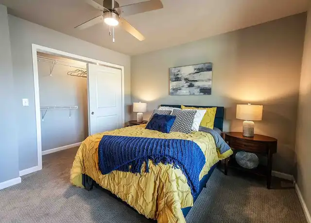 Property at Silverleaf Apartments: Where Luxury Meets Comfort - 4069 W Republic Rd, Springfield, MO, 65807, 1-3 bed, 1-2 bath, [object Object]