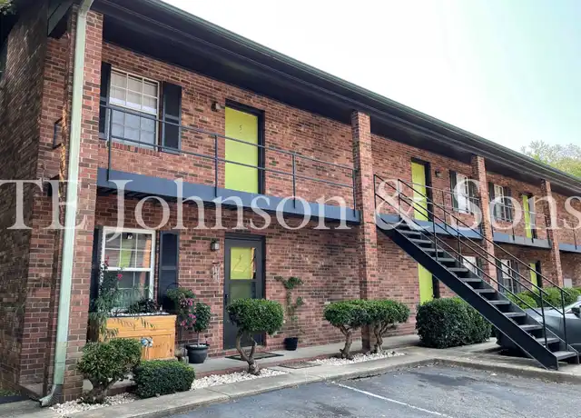 Property at 126 Weatherwood Ct Unit 126 Weatherwood 6, Winston-Salem, NC, 27103, 1 bed, 1 bath, [object Object]