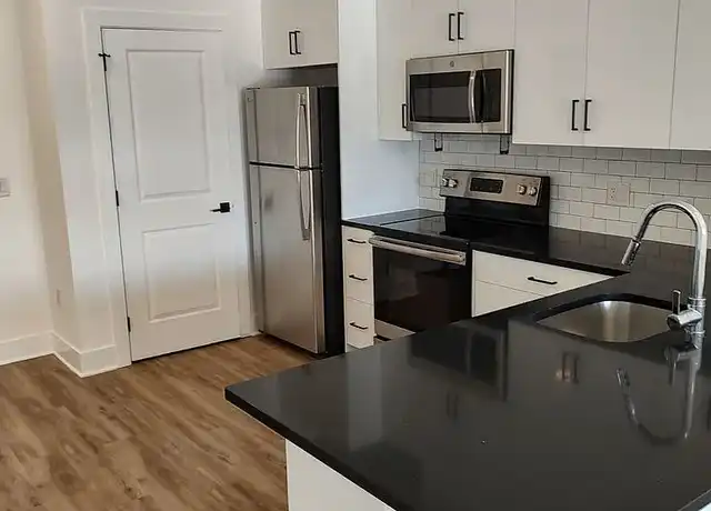Property at Lakeside Residence - 21 Iron Forge Sq, Pompton Lakes, NJ, 07442, 1-2 bed, 1-2 bath, [object Object]