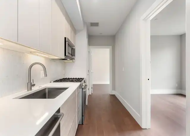 Property at 3193 Washington St Unit 202, Boston, MA, 02130, 3 beds, 1 bath, [object Object]