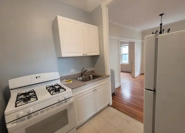 Property at 5545 N Magnolia Ave, Chicago, IL, 60640, 1 bed, 1 bath, [object Object]