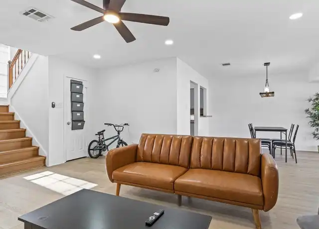 Property at 2406 Water Well Ln Unit 1A, Austin, TX, 78728, 6 beds, 2 baths, [object Object]