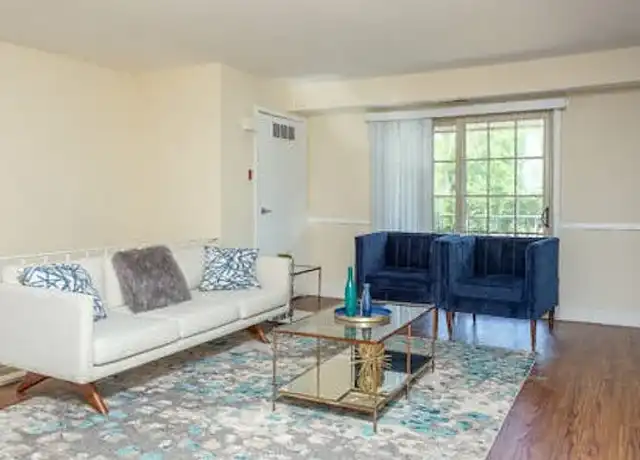 Property at The Village of Pennbrook Apartments - 9071 Mill Creek Rd, Levittown, PA, 19054, 1-2 bed, 1 bath, [object Object]