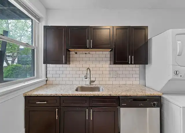Property at Lyndon Apartment - 4502 Laclede Ave, Saint Louis, MO, 63108, 1-3 bed, 1 bath, [object Object]