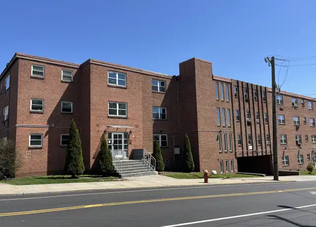 Property at 32 Cook Ave Unit B25, Meriden, CT, 06451, 2 beds, 1 bath, [object Object]