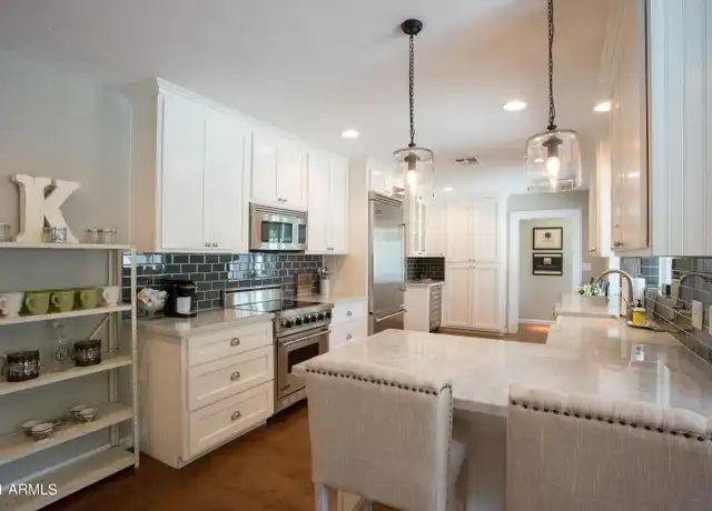 Property at 4210 E Weldon Ave, Phoenix, AZ, 85018, 3 beds, 2 baths, [object Object]