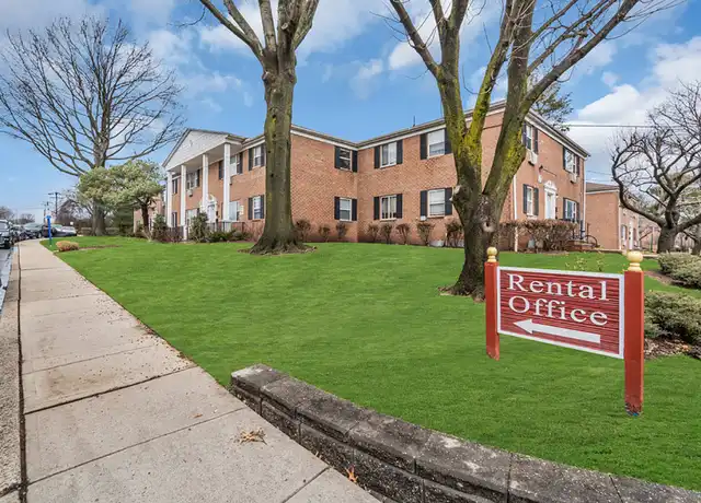 Property at Cloverleaf Gardens - 42 Roanoke St, Woodbridge Township, NJ, 07095, 1-2 bed, 1 bath, [object Object]
