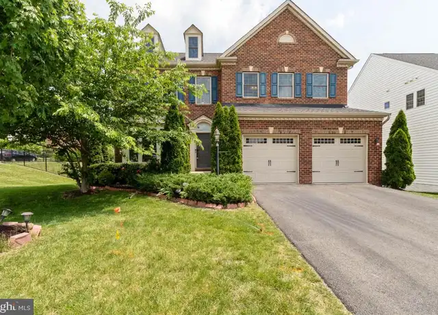 Property at 26030 Blackberry Knoll Ct, Aldie, VA, 20105, 4 beds, 3.5 baths, [object Object]