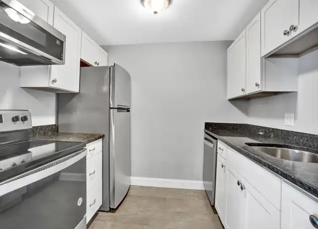 Property at 1186 Worcester Rd, Framingham, MA, 01702, 2 beds, 1 bath, [object Object]