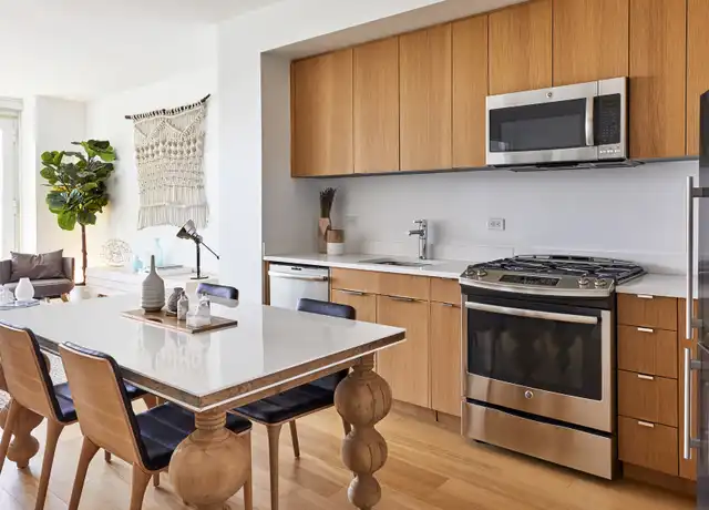 Property at 625 W 57th St Unit 419, New York, NY, 10019, 0 beds, 1 bath, [object Object]