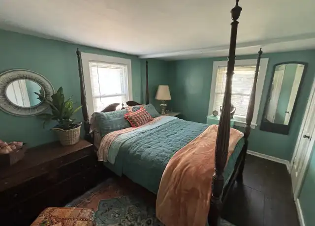 Property at 933 N Indiana Ave, Wichita, KS, 67214, 1 bed, 1 bath, [object Object]