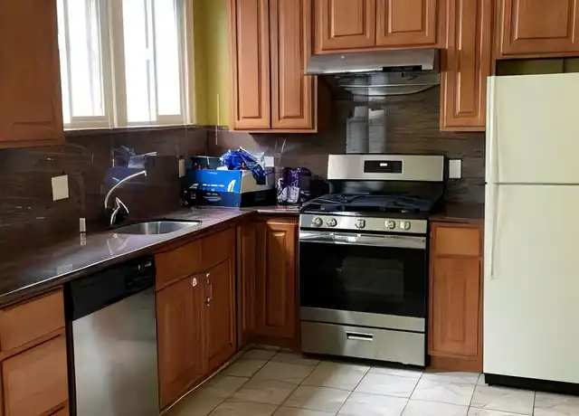 Property at 495 Monterey Blvd, San Francisco, CA, 94127, 2 beds, 1 bath, [object Object]