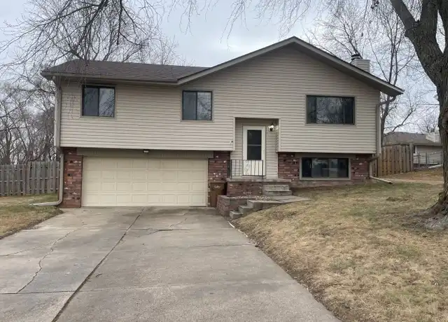 Property at 13301 S 20th Ave, Bellevue, NE, 68123, 3 beds, 2 baths, [object Object]