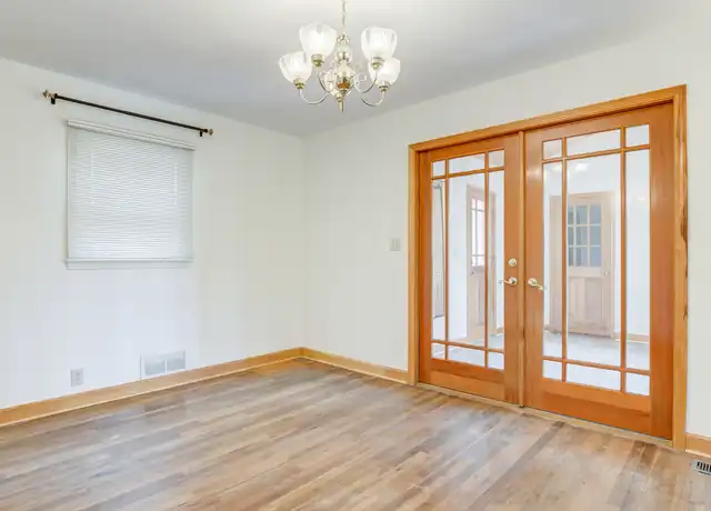 Property at 223 N Locust St, Oxford, OH, 45056, 3 beds, 2 baths, [object Object]