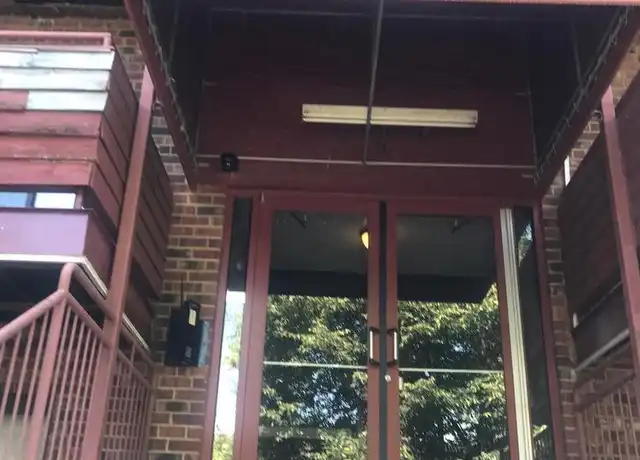 Property at 6429 Richmond Hwy #202, Alexandria, VA, 22306, 1 bed, 1 bath, [object Object]