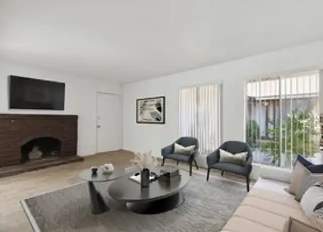 Property at 3416 N Fruit Ave, Fresno, CA, 93705, 2 beds, 1 bath, [object Object]