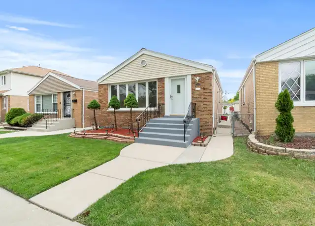Property at 5239 S Rutherford Ave, Chicago, IL, 60638, 3 beds, 2 baths, [object Object]