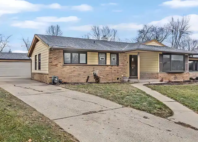 Property at 245 Placid Way, Elk Grove Village, IL, 60007, 4 beds, 1.5 baths, [object Object]