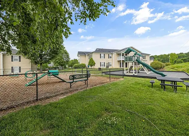 Property at Fieldstone Apartment Homes - 510 Quaker Creek Dr, Mebane, NC, 27302, 1-3 bed, 1-2 bath, [object Object]
