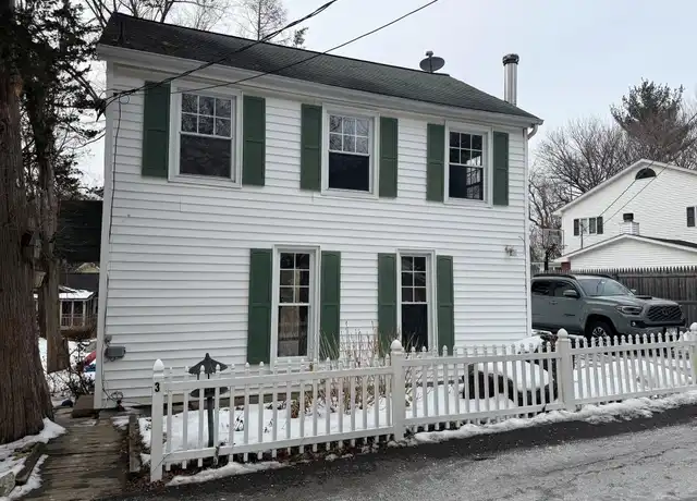 Property at 3 Cedar Ledges, Putnam Valley, NY, 10579, 2 beds, 1 bath, [object Object]