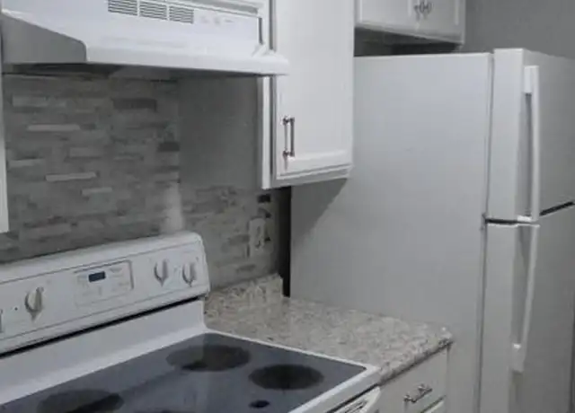 Property at 12500 Sandpiper Dr #13, Houston, TX, 77035, 1 bed, 1 bath, [object Object]