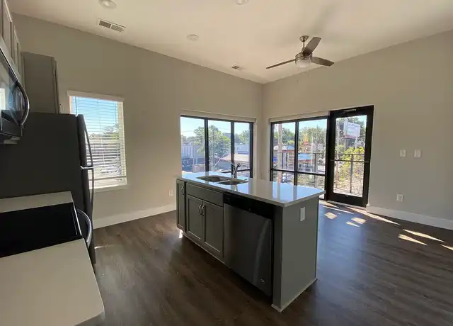 Property at The Flats at Overton - 45 Diana St, Memphis, TN, 38104, 1 bed, 1 bath, [object Object]