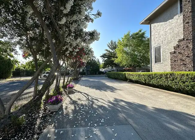 Property at Fairhaven Estates - 4500 63rd St, Sacramento, CA, 95820, 0-1 beds, 1 bath, [object Object]