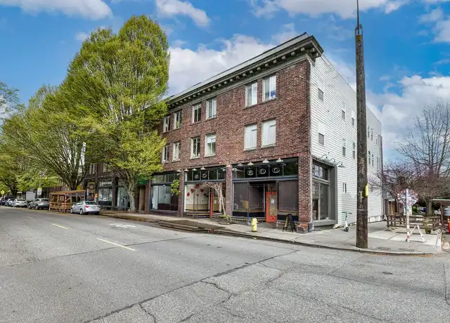 Property at Park Apartments - 606 19th Ave E, Seattle, WA, 98112, 1 bed, 1 bath, [object Object]