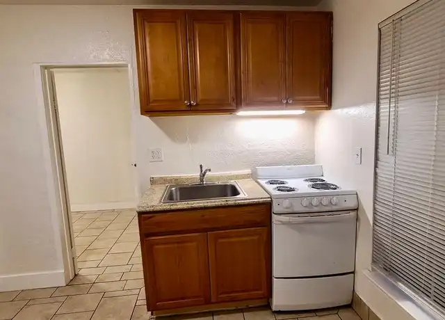 Property at 1425 MacArthur Blvd Unit 13, San Leandro, CA, 94577, 1 bed, 1 bath, [object Object]