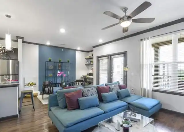 Property at 4306 N Quinlan Park Rd Unit 3017, Austin, TX, 78732, 3 beds, 2 baths, [object Object]