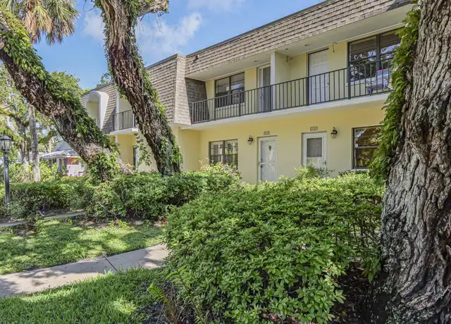 Property at 829 Camelia Ln #3, Vero Beach, FL, 32963, 2 beds, 2.5 baths, [object Object]